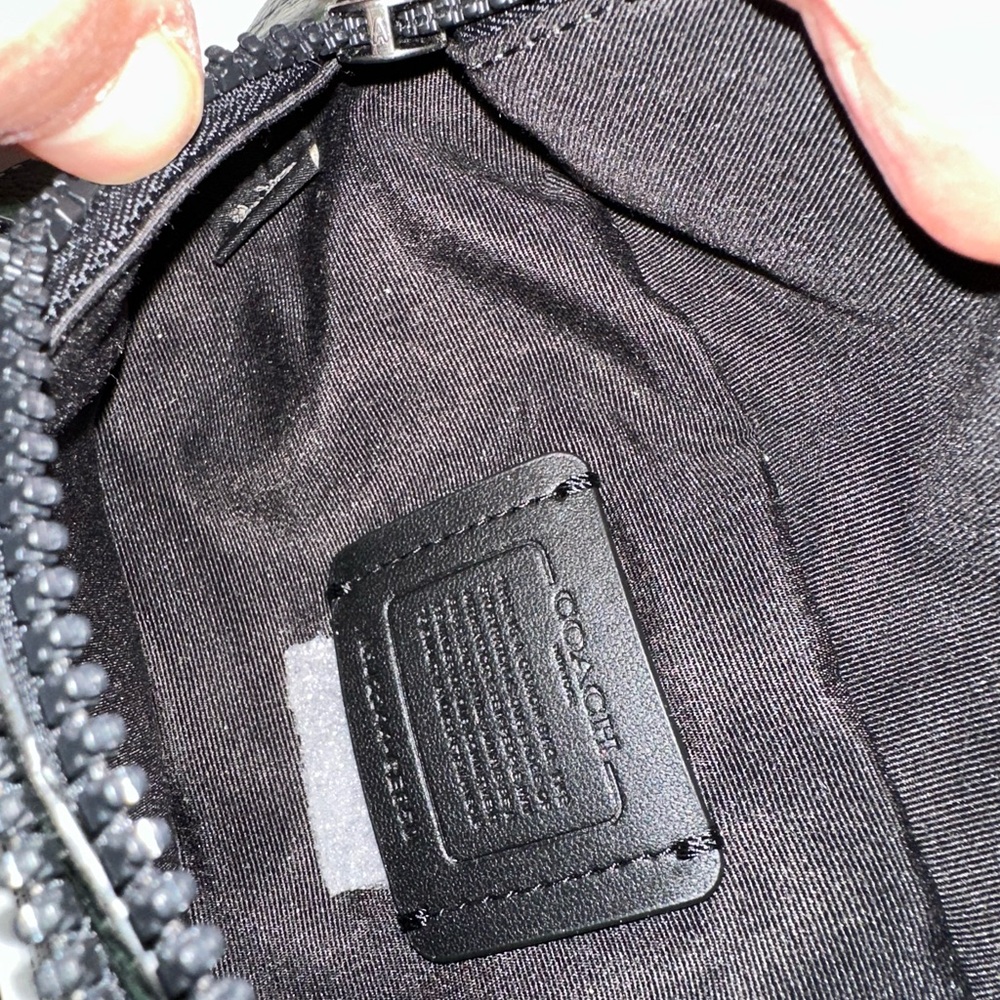 Coach Green Leather Crossbody waist  Bag new with tags - Picture 10 of 10